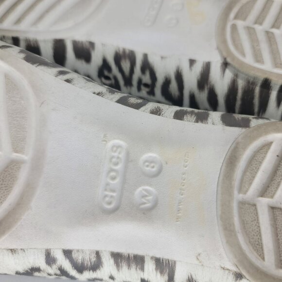 Crocs Women's Leopard Print Ballet Flats Size 8 - Picture 2 of 10